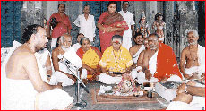 Singing for Rain in Madras