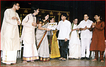 A.R. Rahman likes this album
