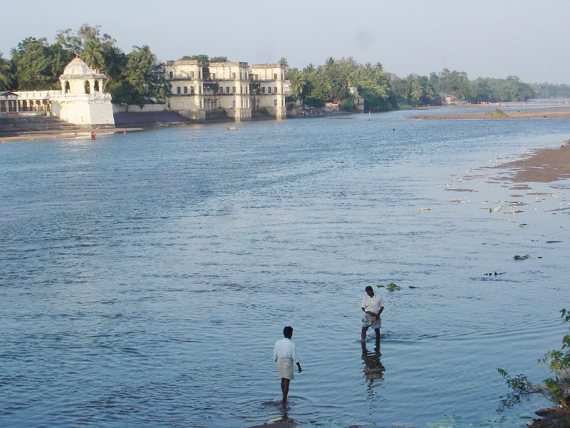 DSC03243.JPG - Cauvery flowing through Thiruvaiyaru